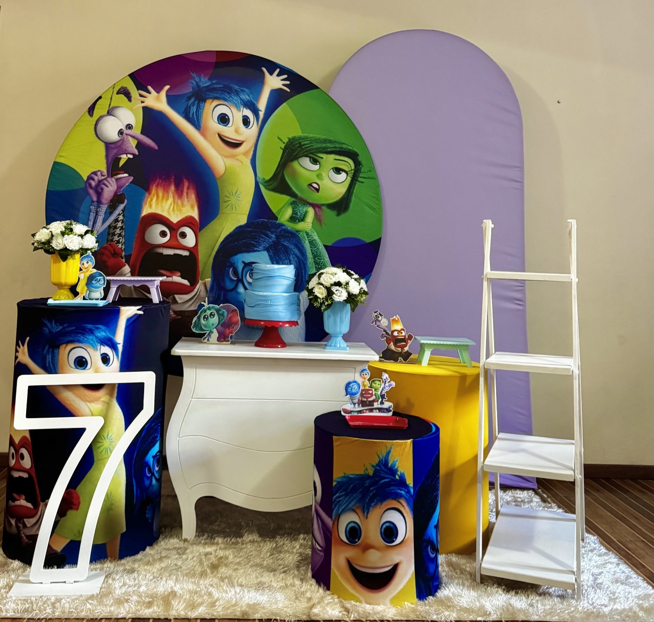 Kit Premium Plus Divertidamente - Mila Saldanha Locações