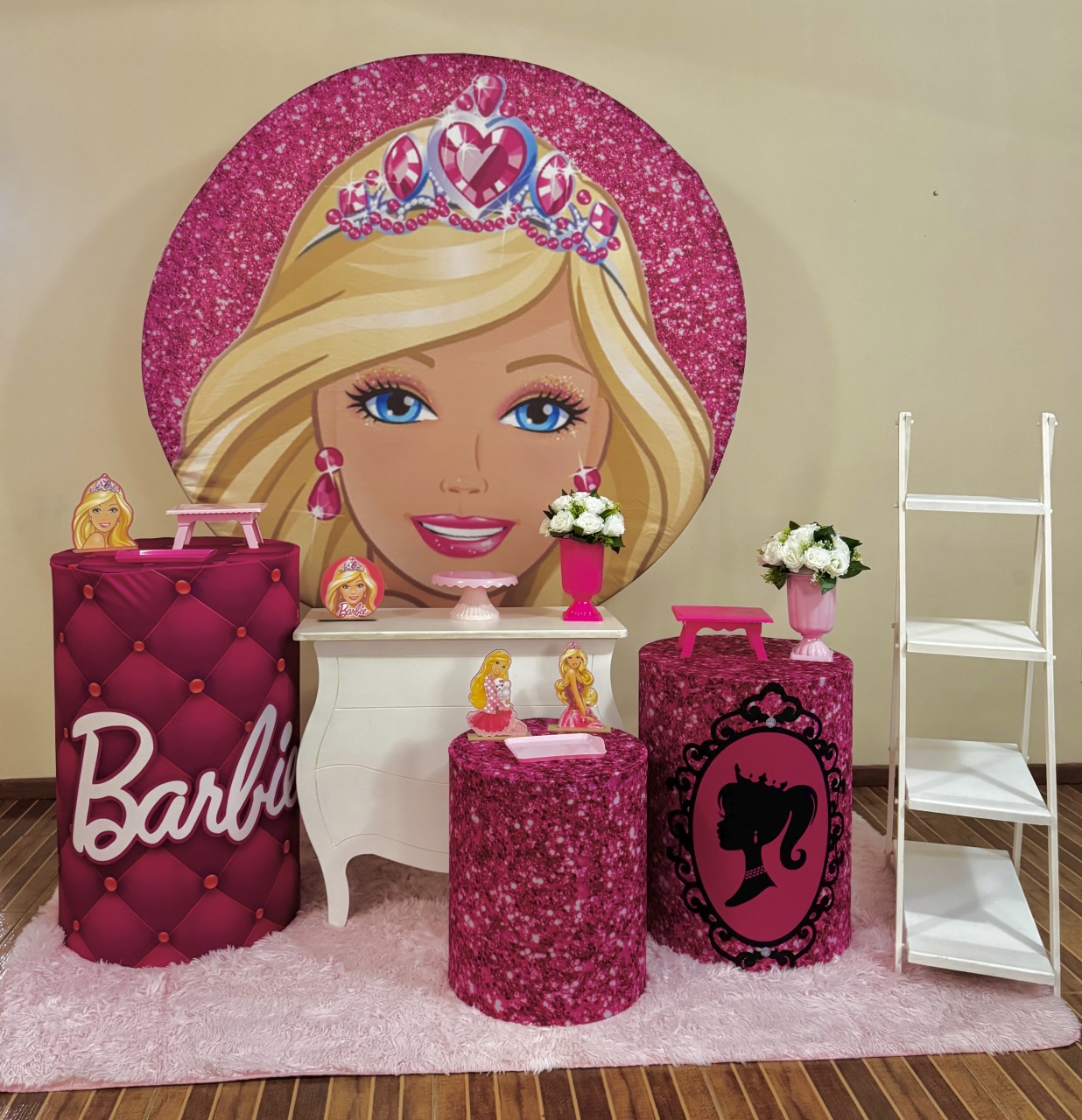 Kit Barbie Premium - Mila Saldanha Locações