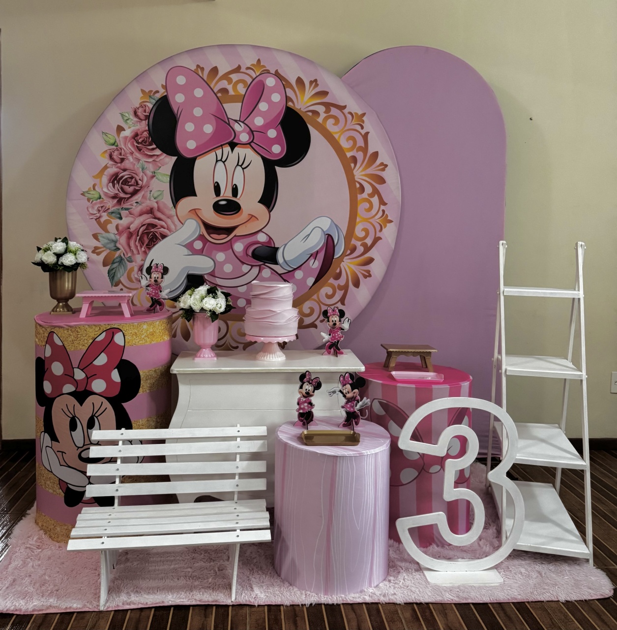 Kit Premium Plus Minnie - Mila Saldanha Locações