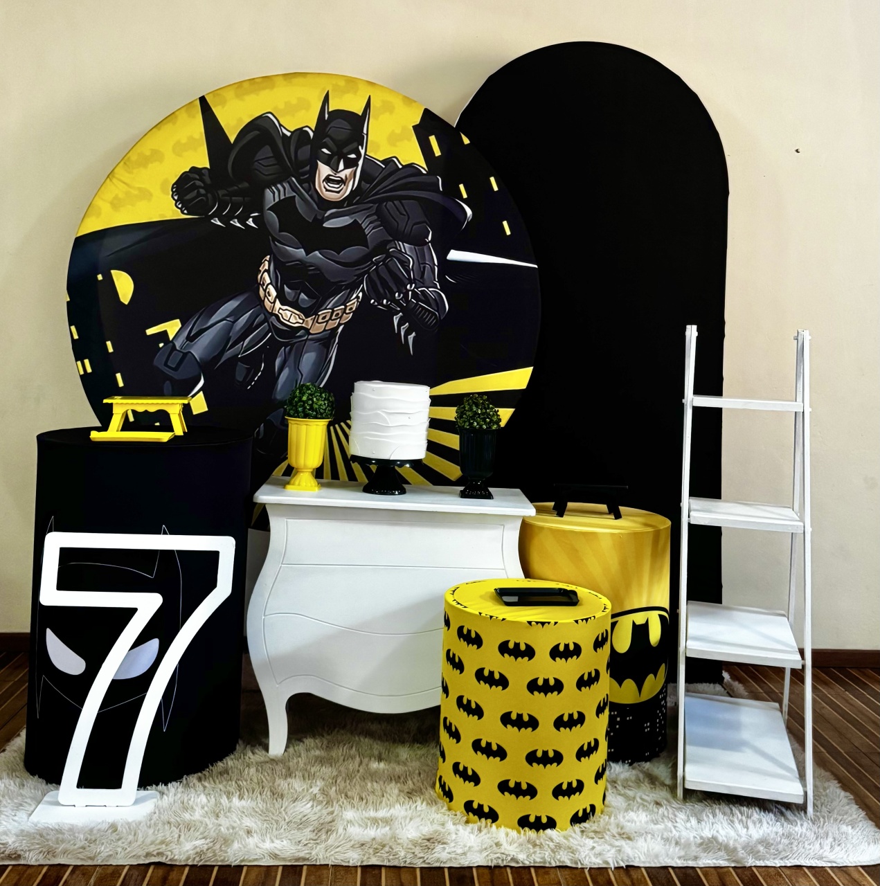 Kit Premium Plus Batman - Mila Saldanha Locações