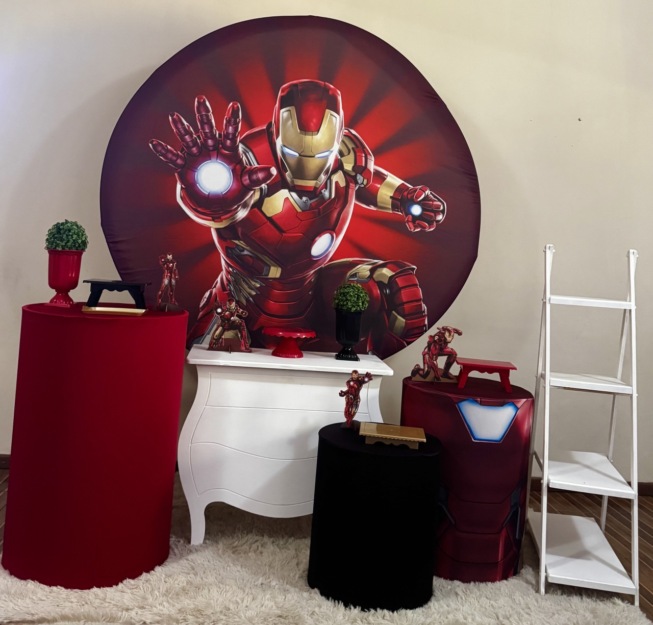 Kit Premium Homem de Ferro - Mila Saldanha Locações
