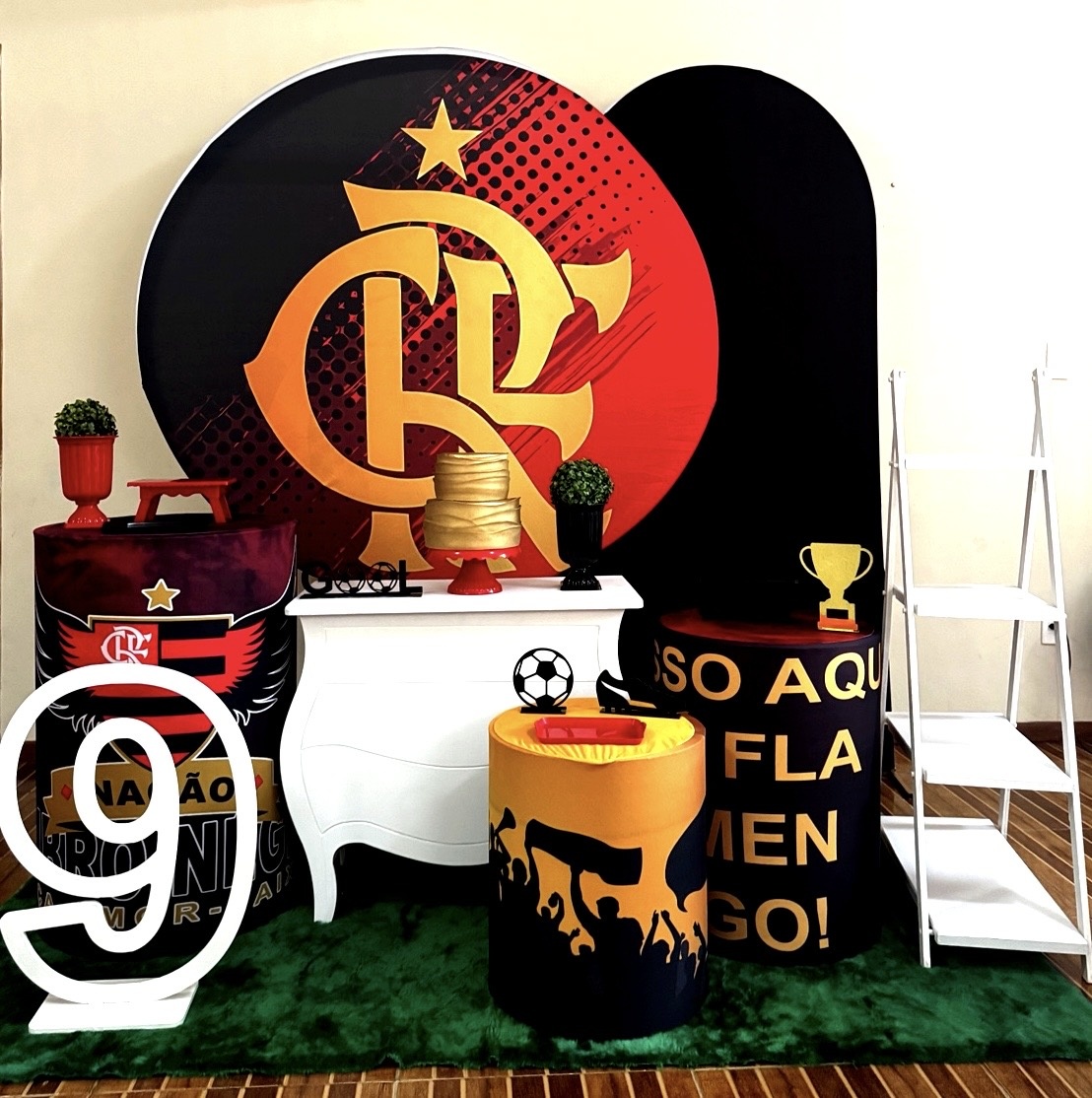 Kit Premium Plus Flamengo Dourado - Mila Saldanha Locações