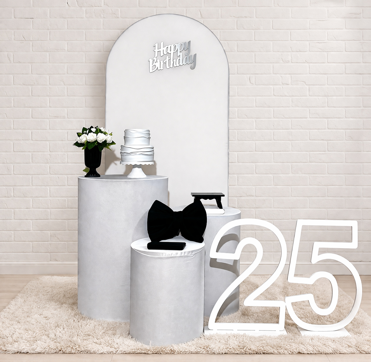 Kit Básico Plus Branco Com Preto - Mila Saldanha Locações