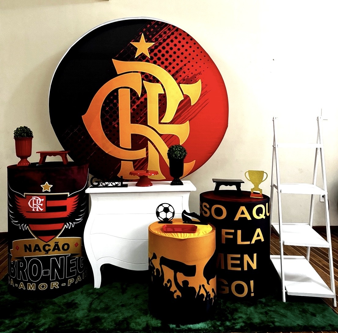 Kit Premium Flamengo Dourado - Mila Saldanha Locações