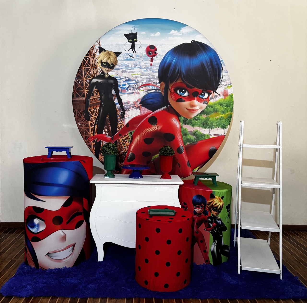 Kit Ladybug Premium - Mila Saldanha Locações