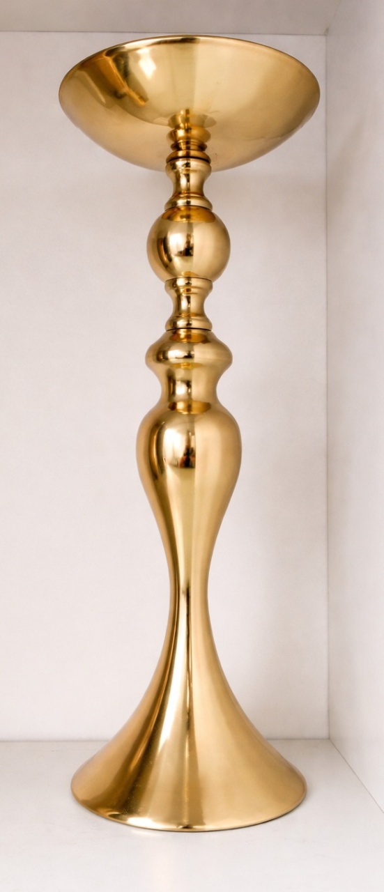 Castiçal Dourado  - Carla Decor