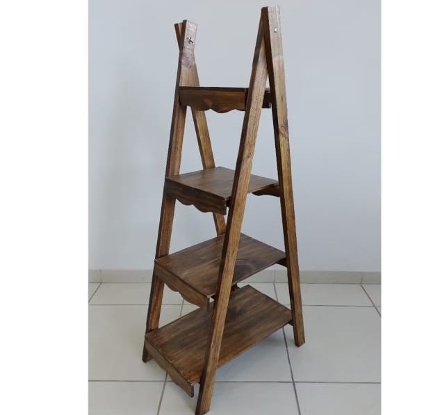 Escadinha Rustica - Carla Decor