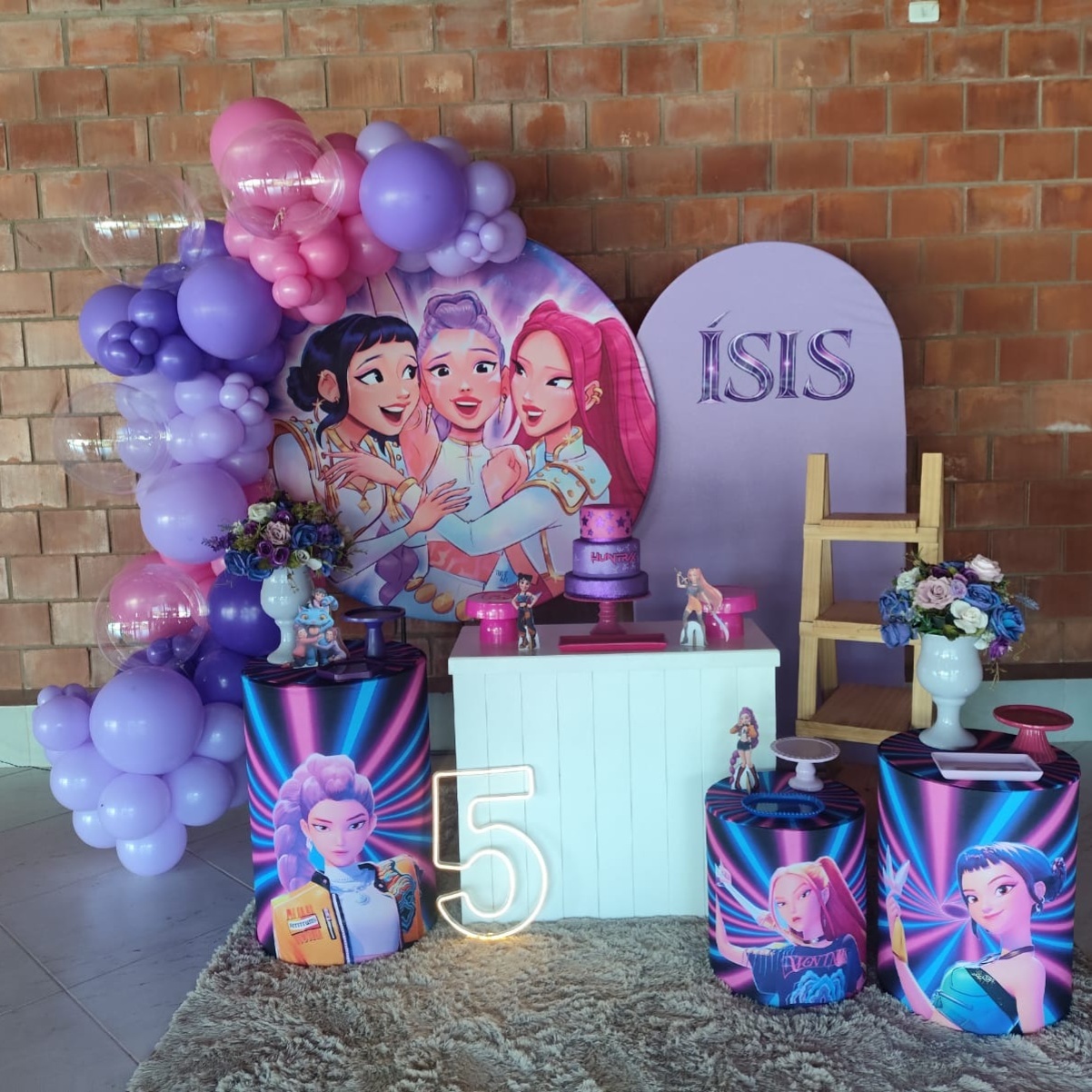 Kit Guerreiras Do K-Pop Montada - Carla Decor