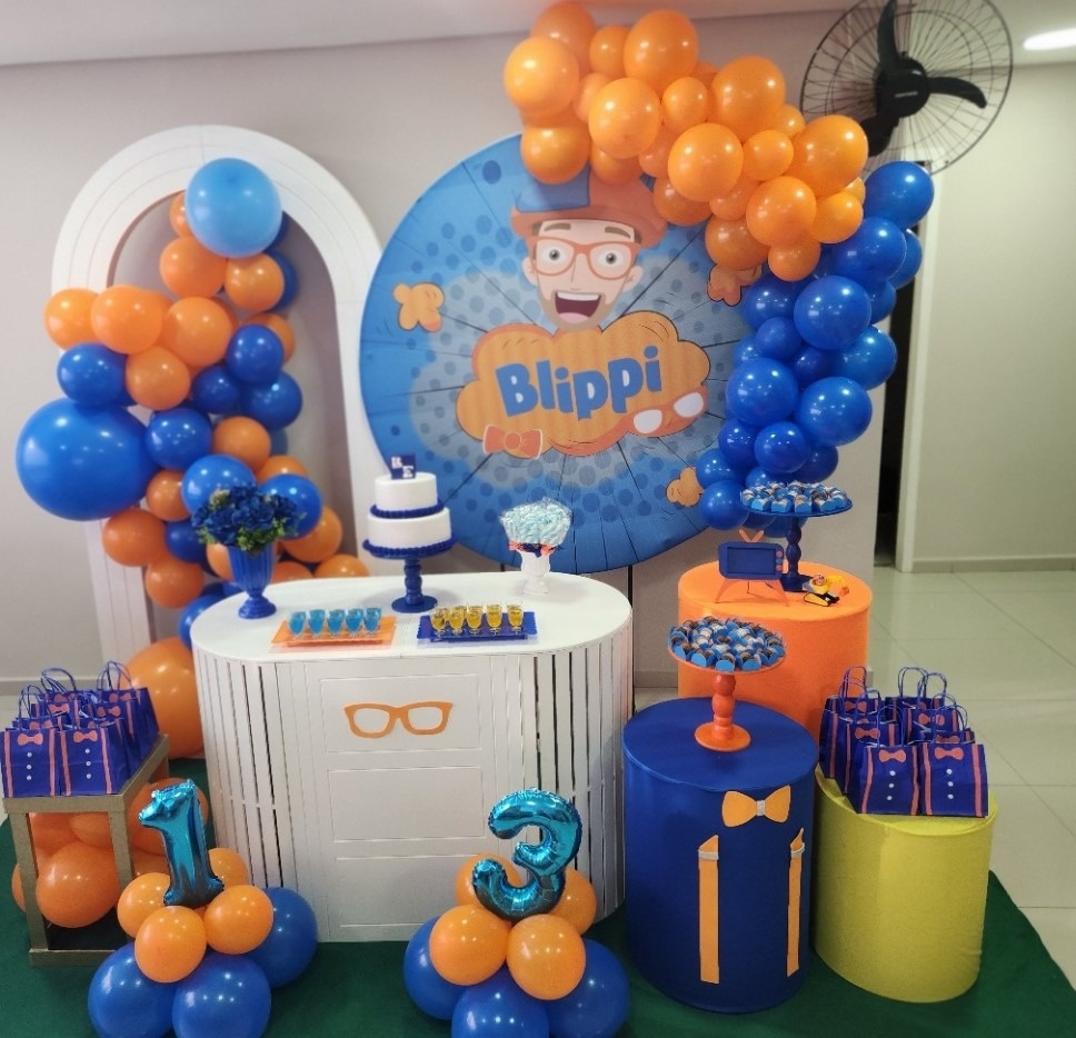 Decoração - Blippi - jlfestaemcasa
