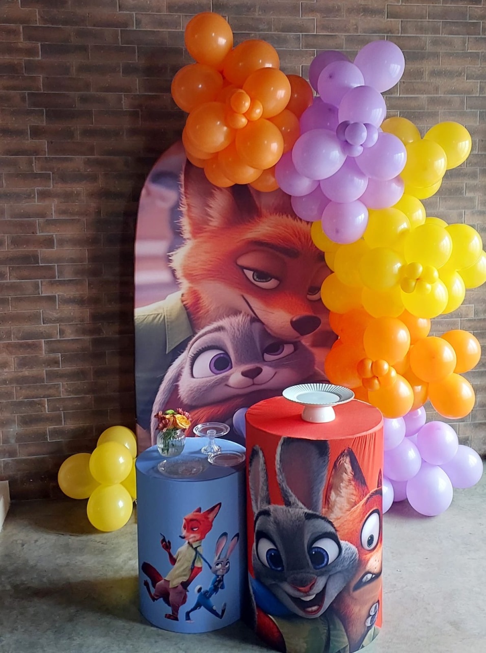 Painel Picolé Zootopia+Lateral - THAYSE DECORA 