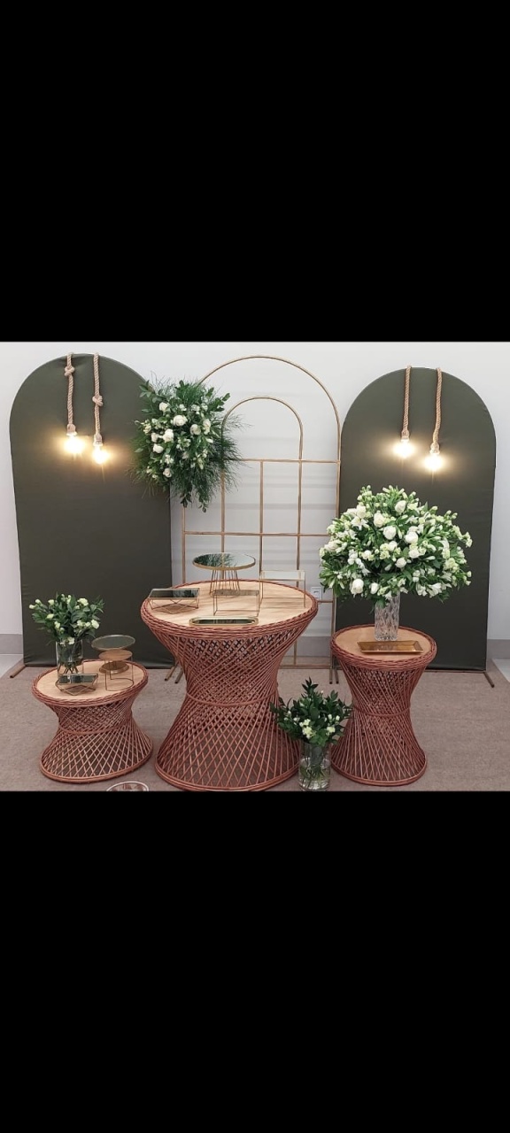 Trio Mesas Ampulheta+Duo Painéis Green+Painel Janela - THAYSE DECORA 