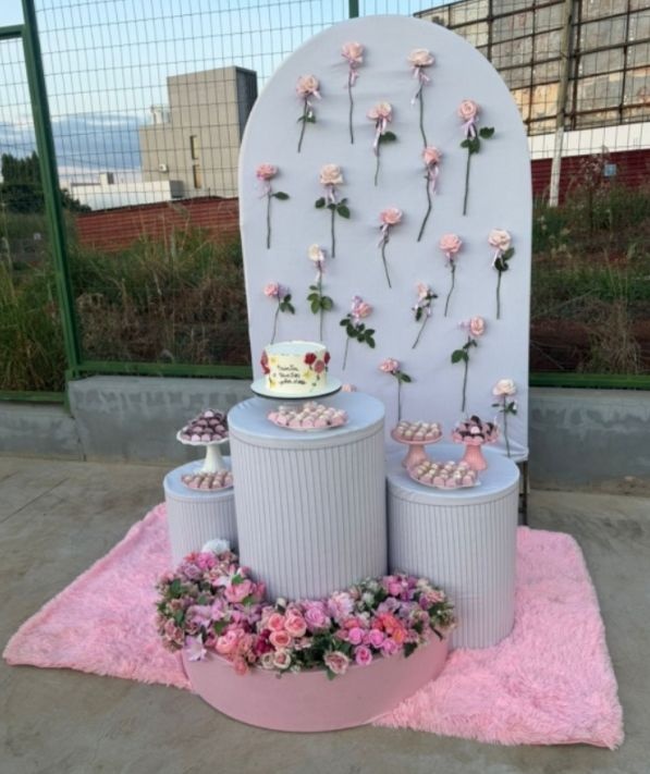 Painel Com Flores  - THAYSE DECORA 