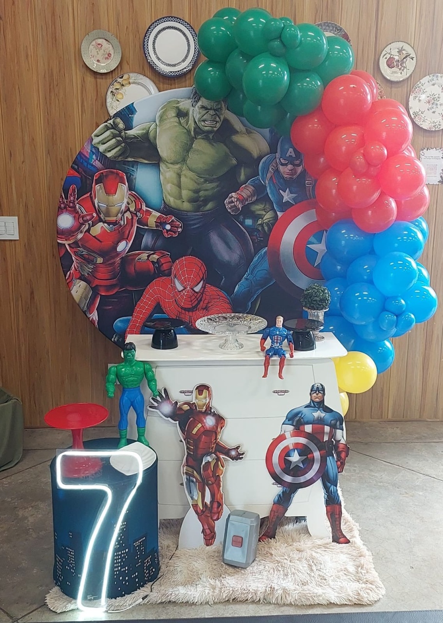 Liga da Marvel - THAYSE DECORA 