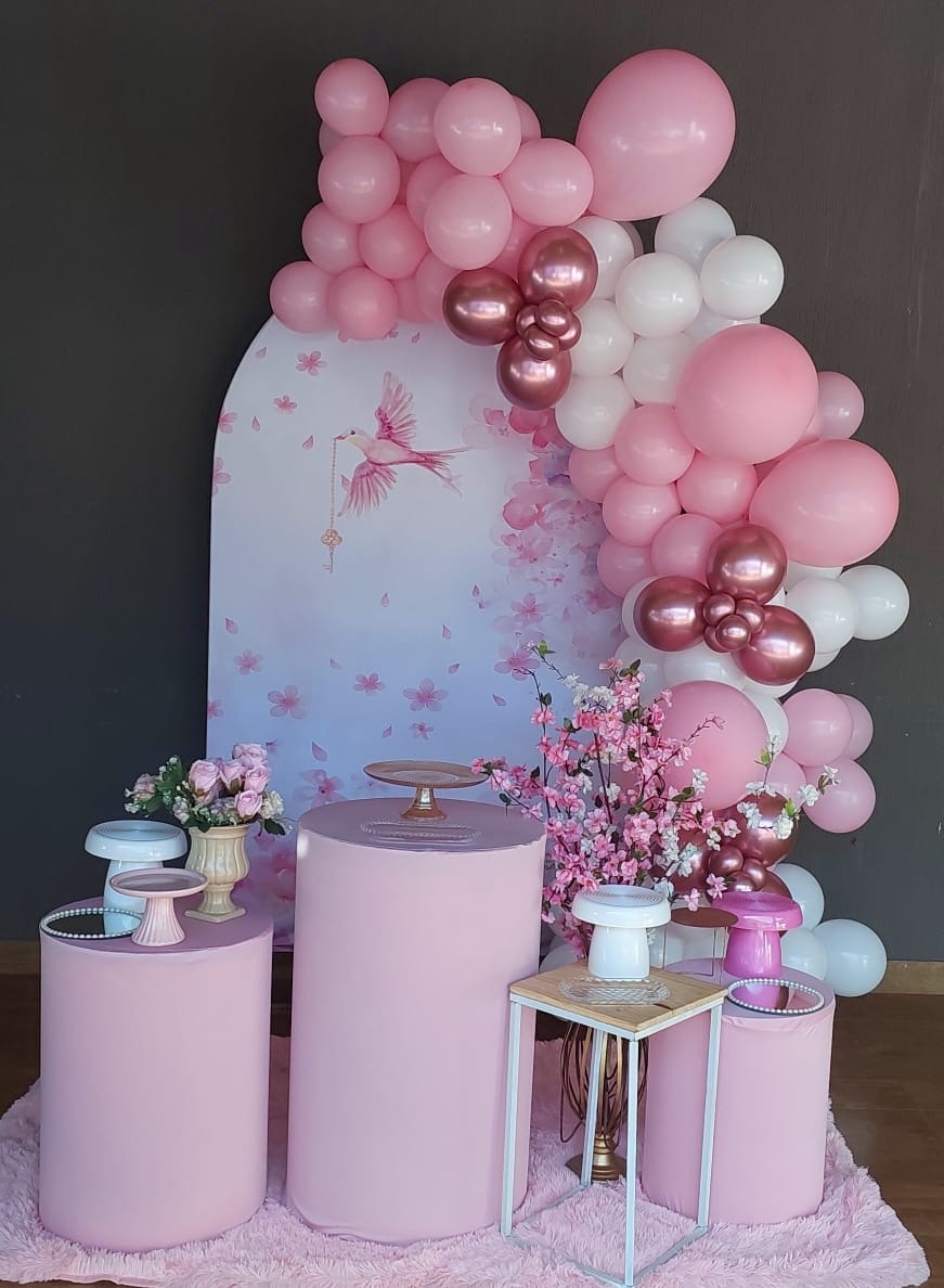 Painel Florido Com Lateral  - THAYSE DECORA 