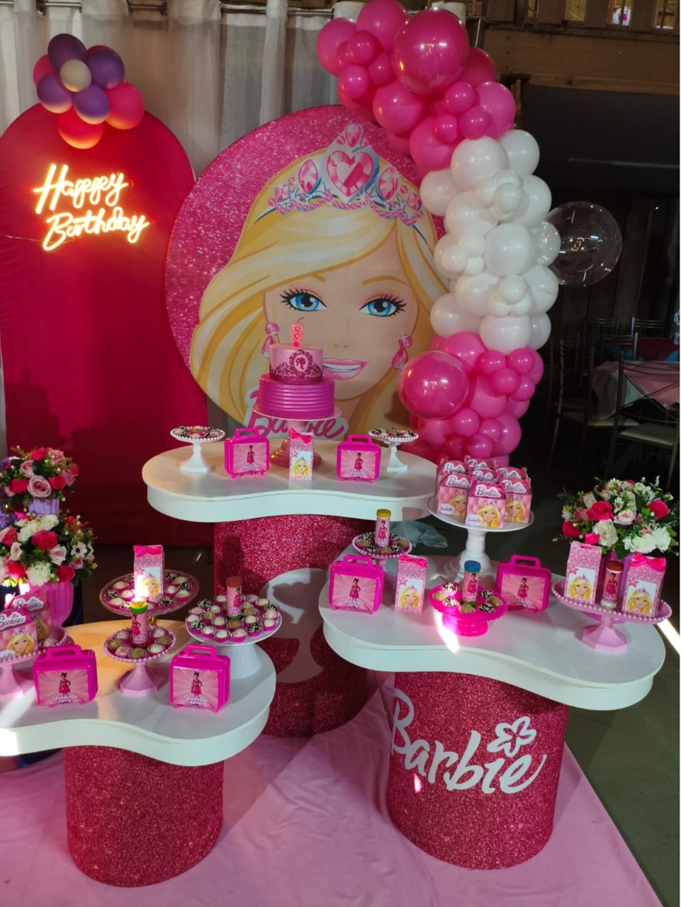 Barbie Kit Ouro - Tais de Vargas cardoso 
