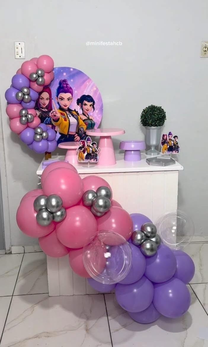 Guerreira K Pop Kit Pequeno - Tais de Vargas cardoso 