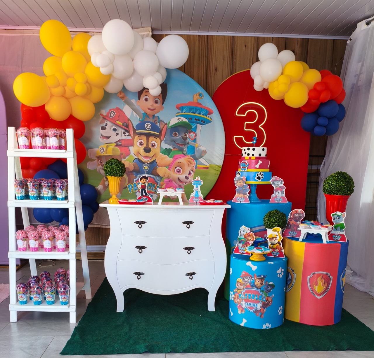 Patrulha Canina Kit Ouro - Tais de Vargas cardoso 