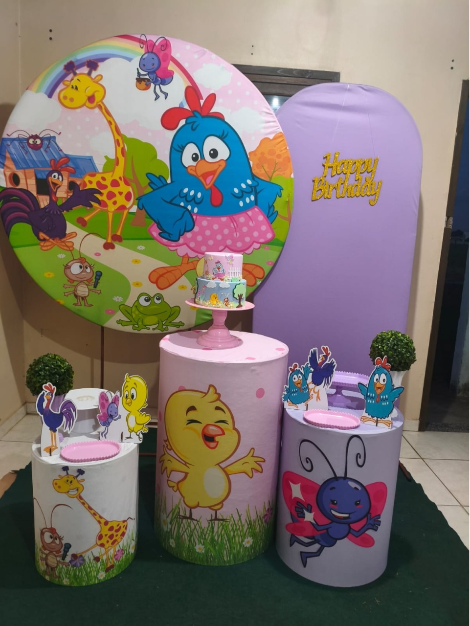 Galinha Pintadinha Kit Prata - Tais de Vargas cardoso 