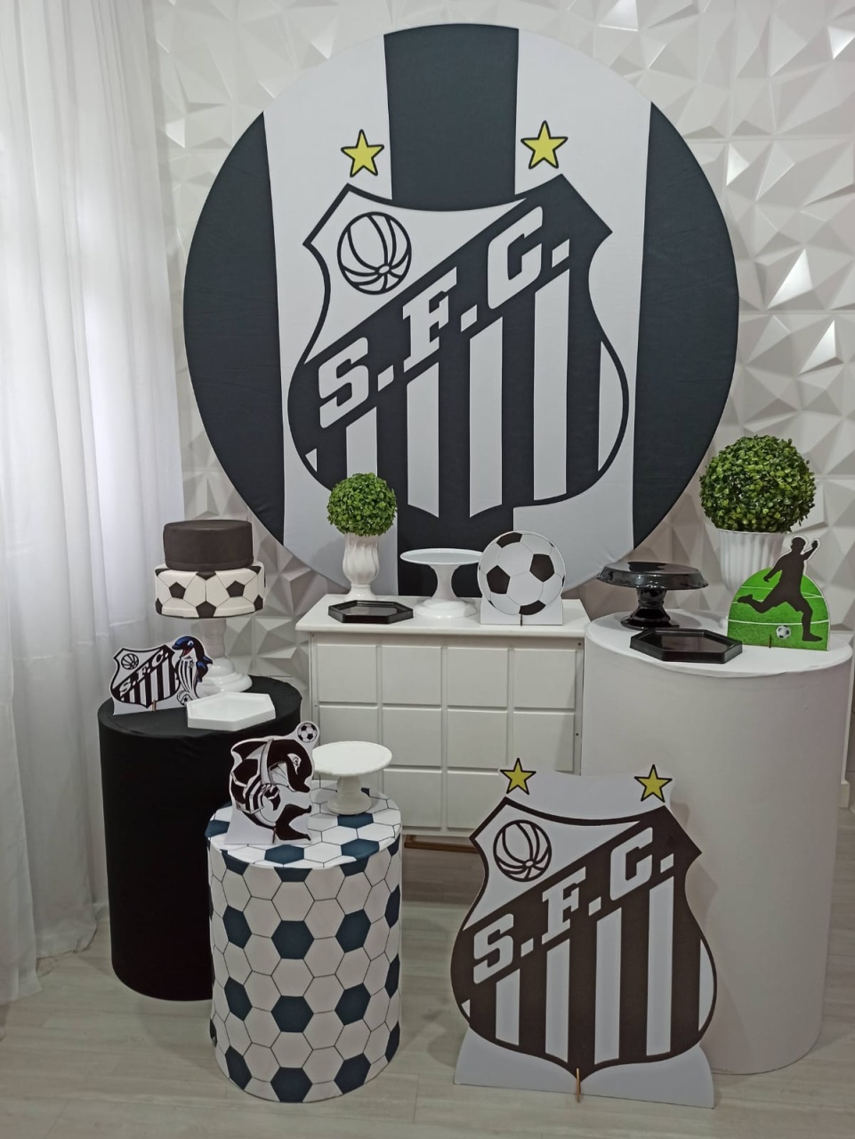 Santos - Ouro - Decorações Ale Ramos
