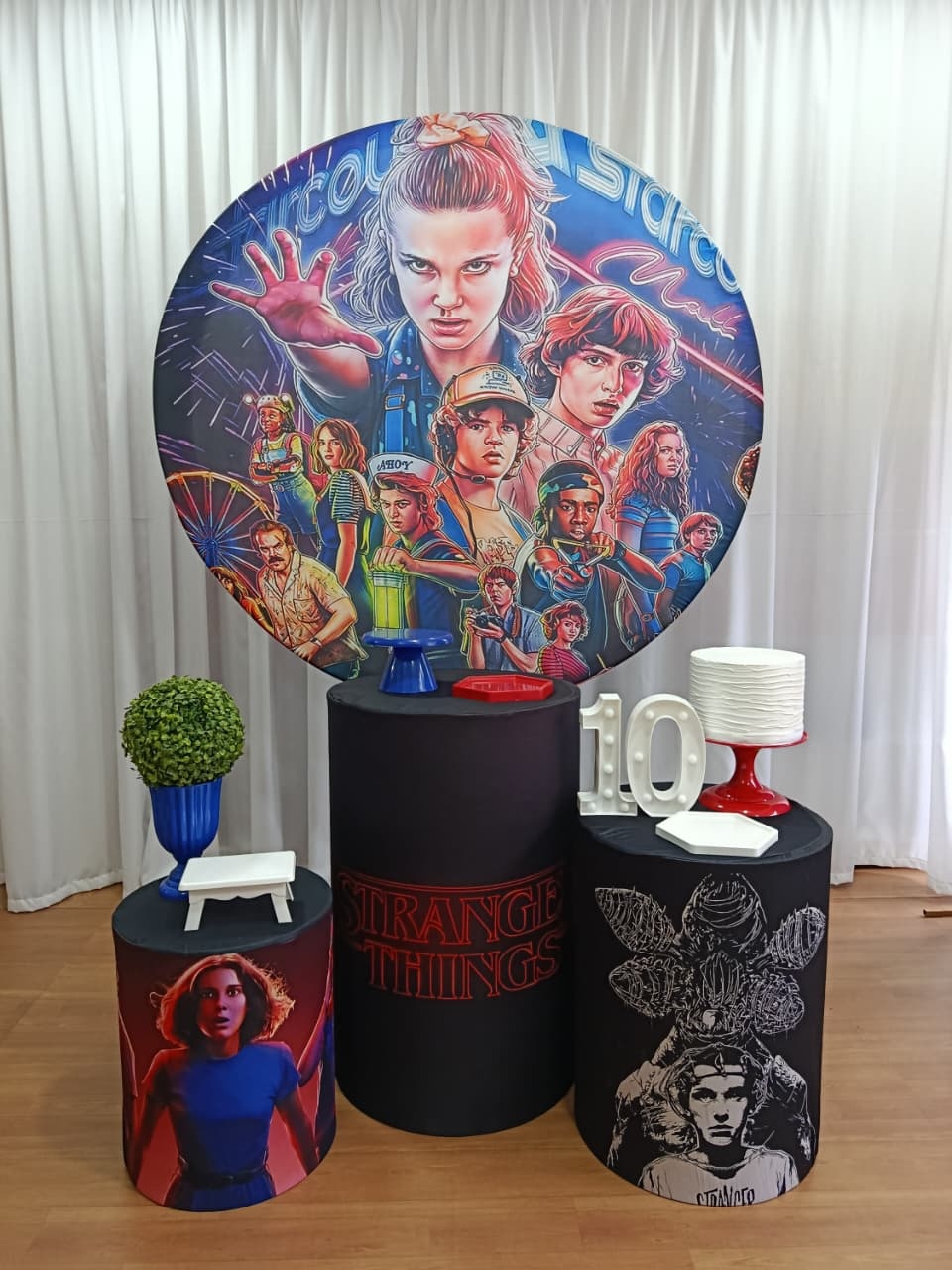 Stranger Things - Diamante - Decorações Ale Ramos