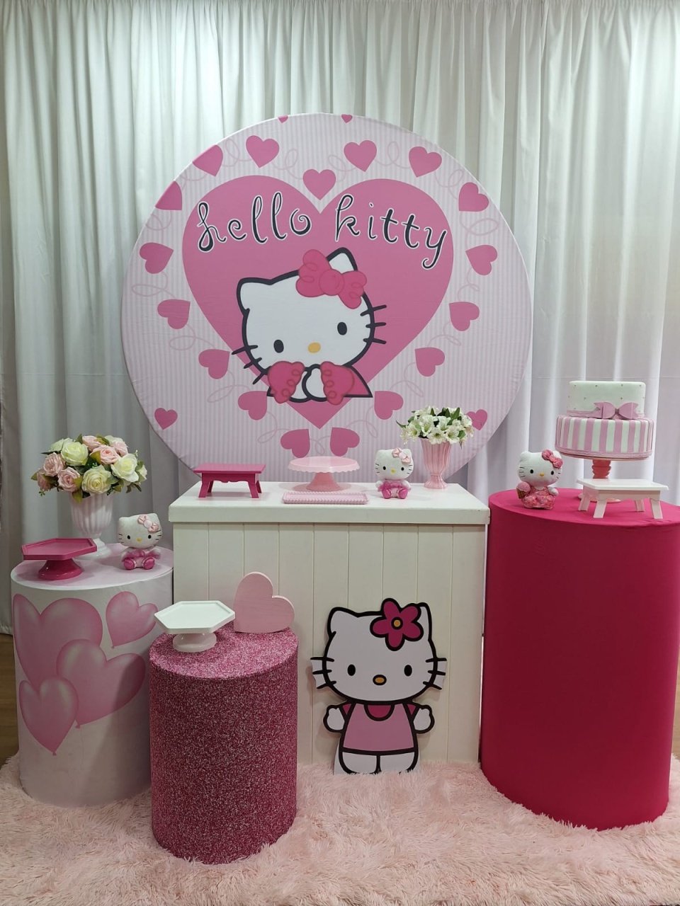 Hello Kity - Ouro - Decorações Ale Ramos