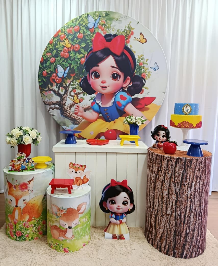 Branca de Neve Cute - Ouro - Decorações Ale Ramos