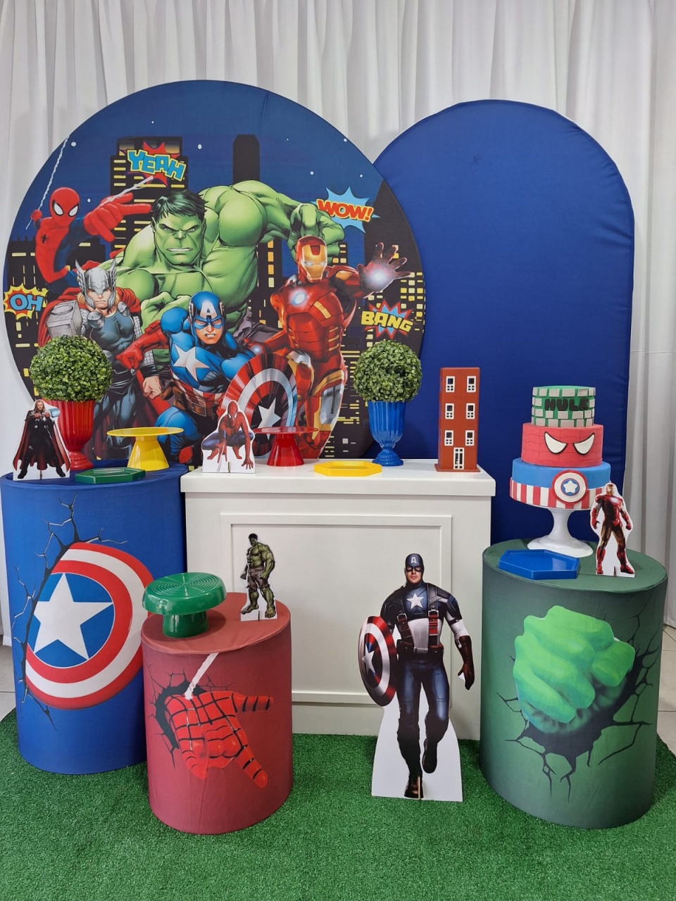 Vingadores - Diamante - Decorações Ale Ramos