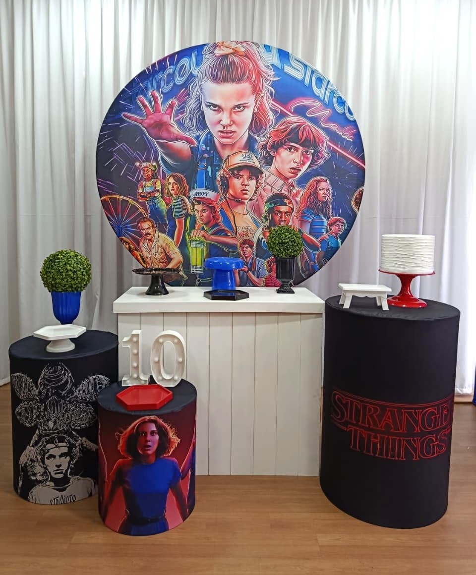 Stranger Things - Ouro - Decorações Ale Ramos