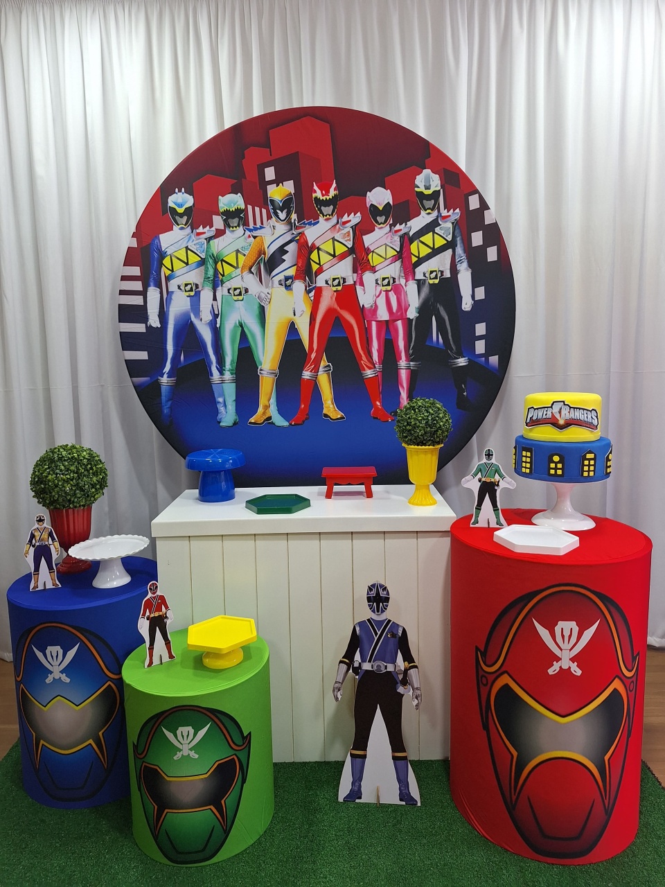 Power Rangers - Ouro - Decorações Ale Ramos