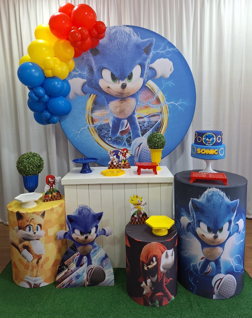 Sonic - Ouro - Decorações Ale Ramos