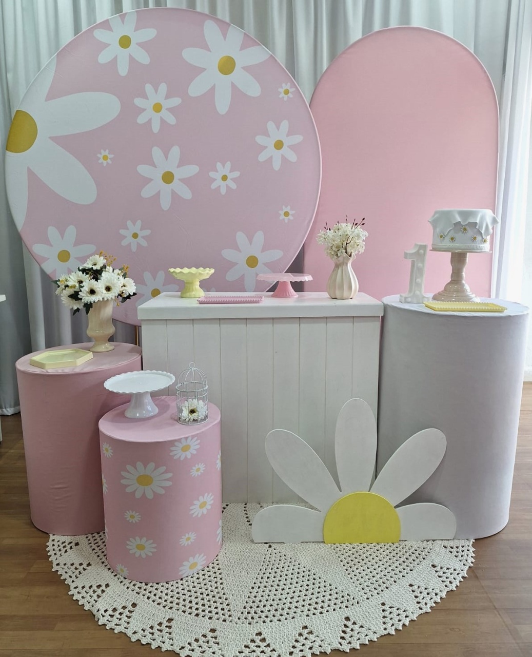 Margarida - Ouro - Decorações Ale Ramos
