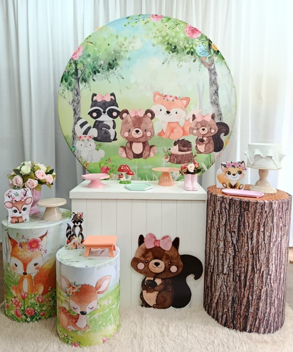 Bosque Encantado - Ouro - Decorações Ale Ramos