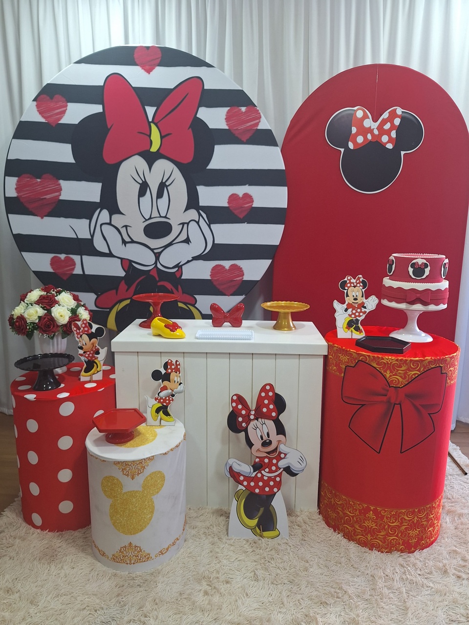 Minnie Vermelha - Diamante 1 - Decorações Ale Ramos