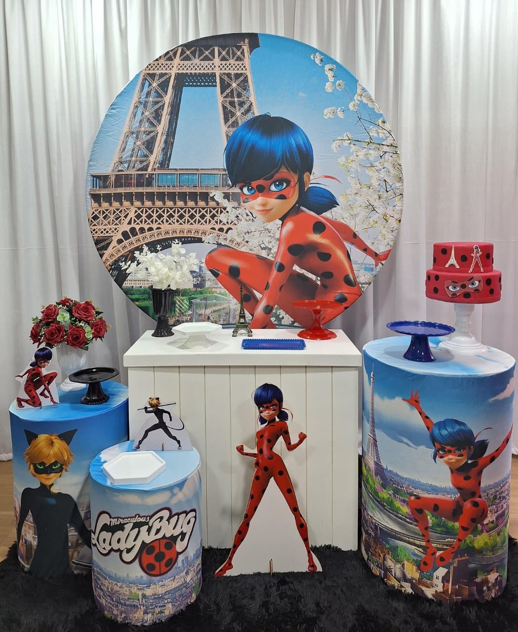 Ladybug - Ouro - Decorações Ale Ramos