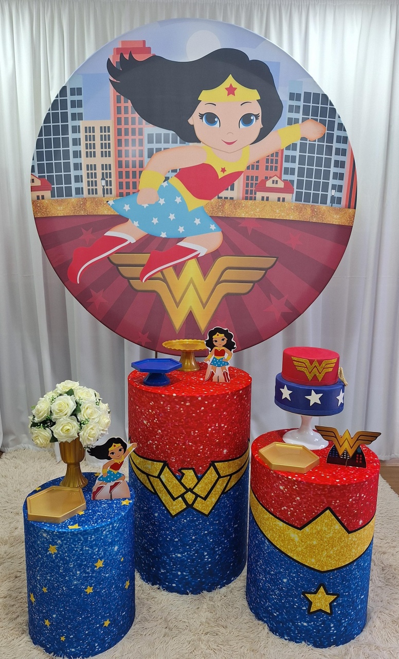 Mulher Maravilha Cute - Prata - Decorações Ale Ramos