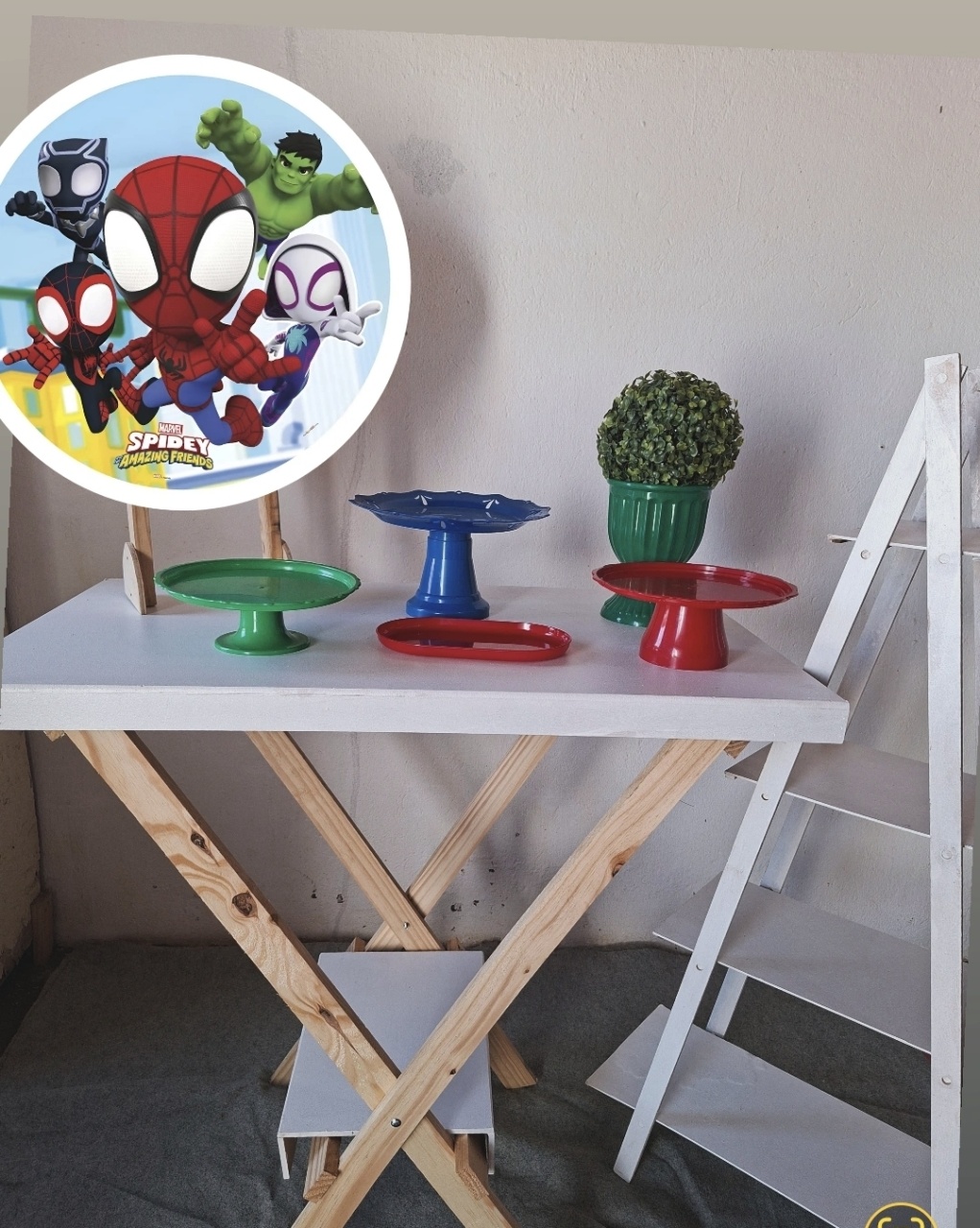 Spider E Seus Amigos (Homem Aranha) - Bola Boneca Decorações