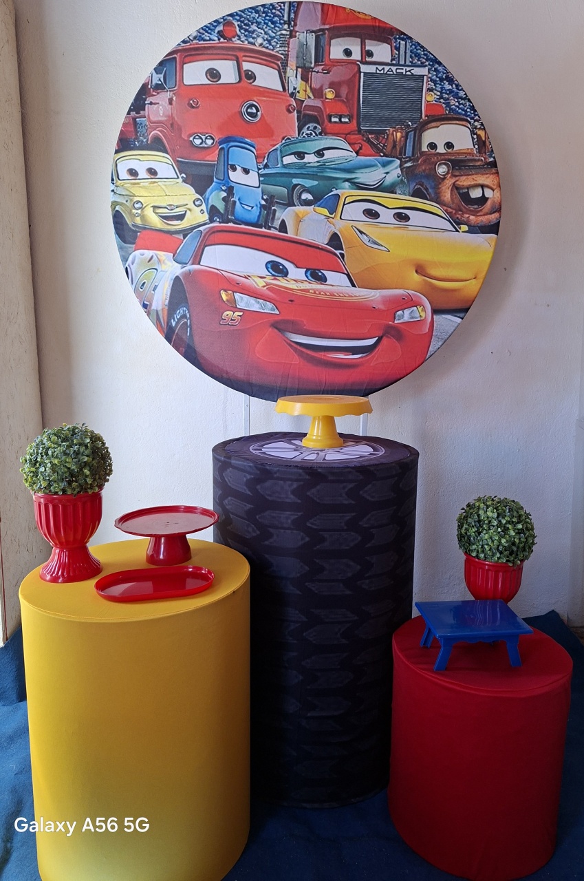 Carros - Bola Boneca Decorações