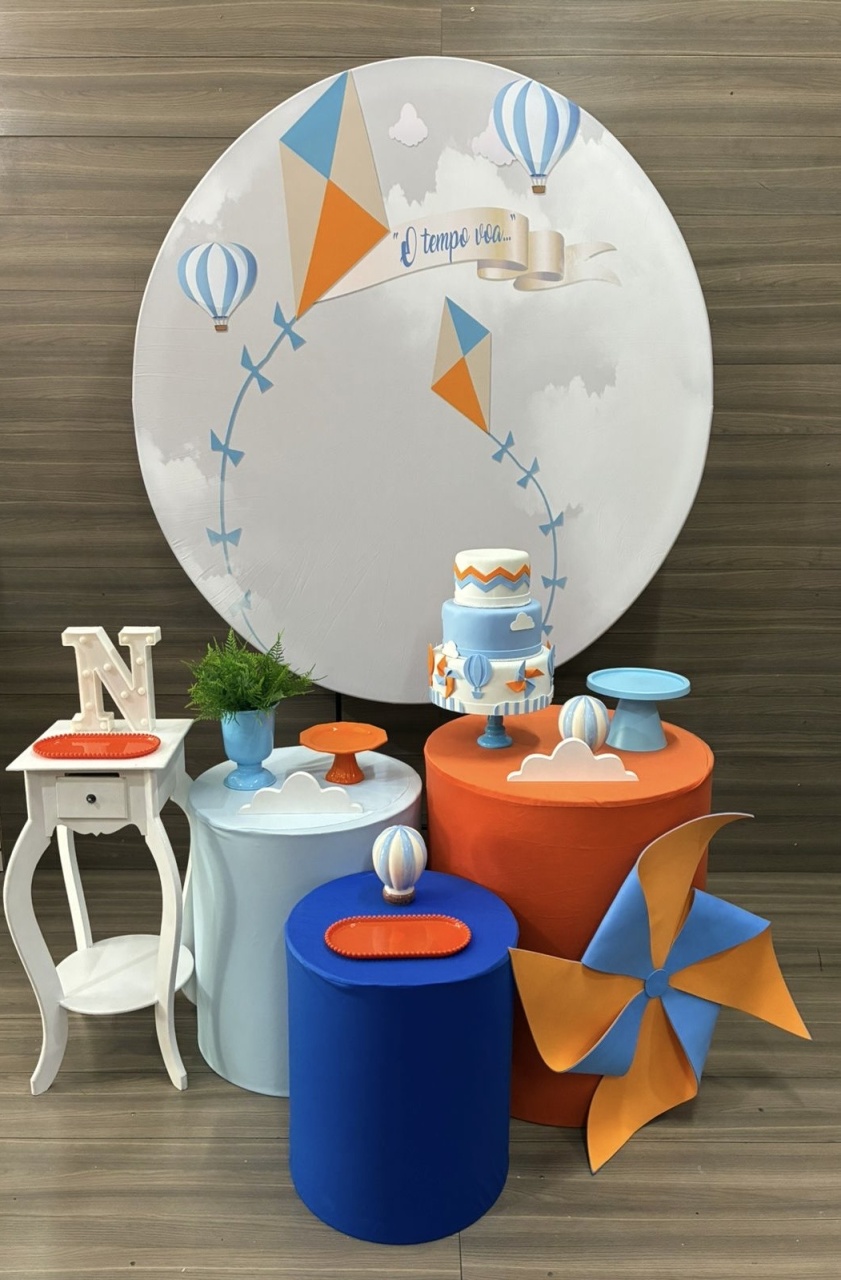 O Tempo Voa - Decorações Mundo dos Sonhos