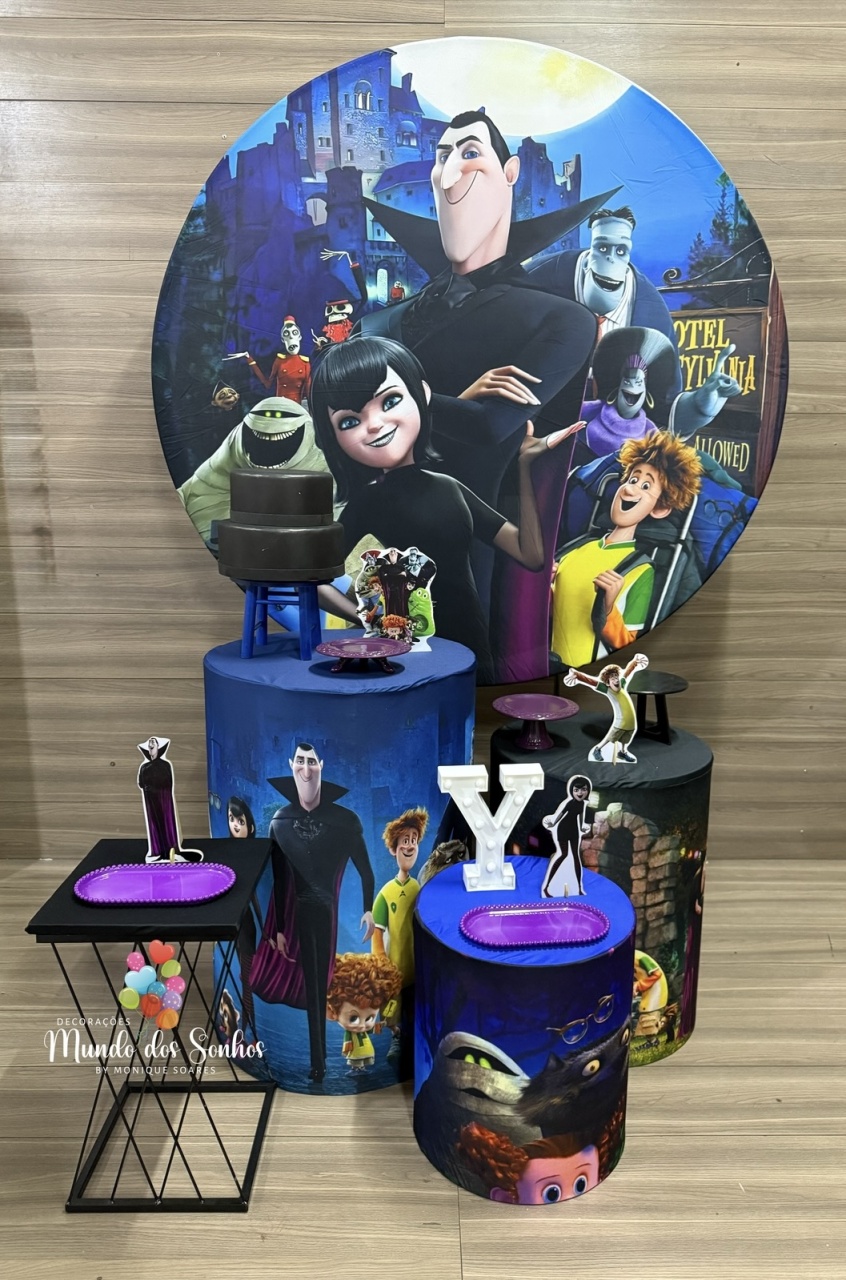 Hotel Transilvana  - Decorações Mundo dos Sonhos