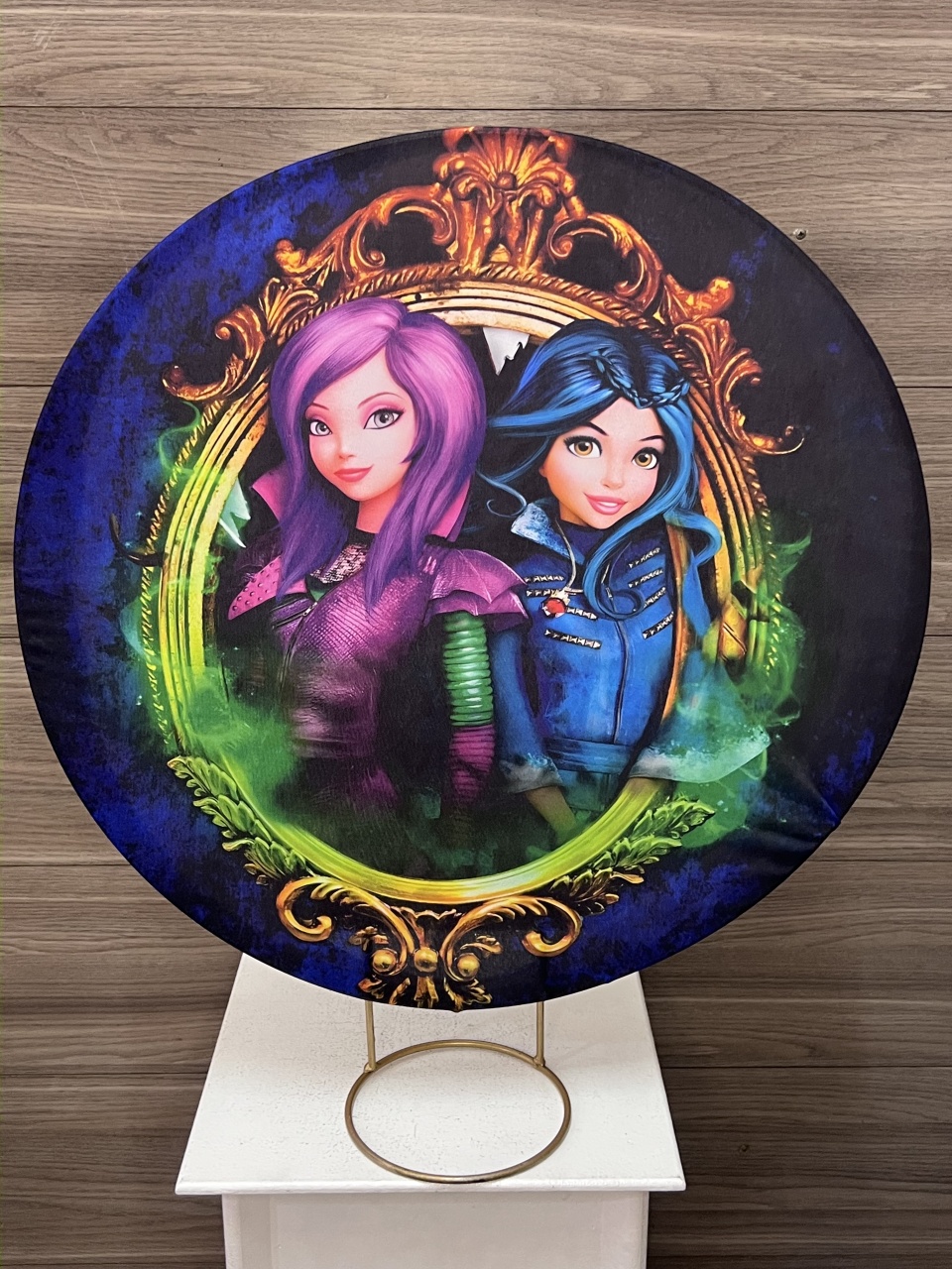 Mini Painel Descendentes - Decorações Mundo dos Sonhos