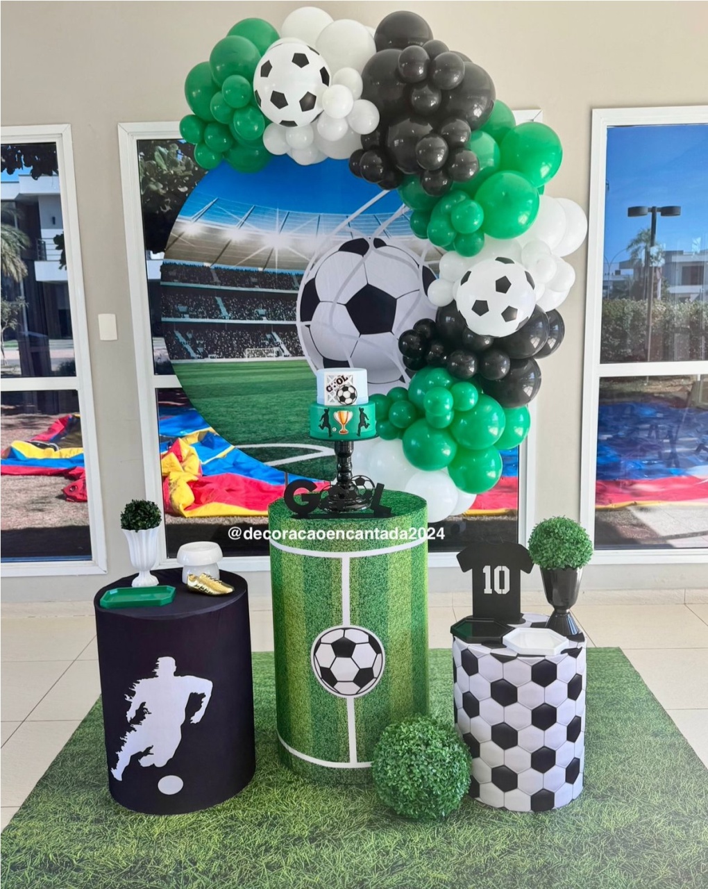 Festa Grande -Painel Redondo - decoracaoencantada2024