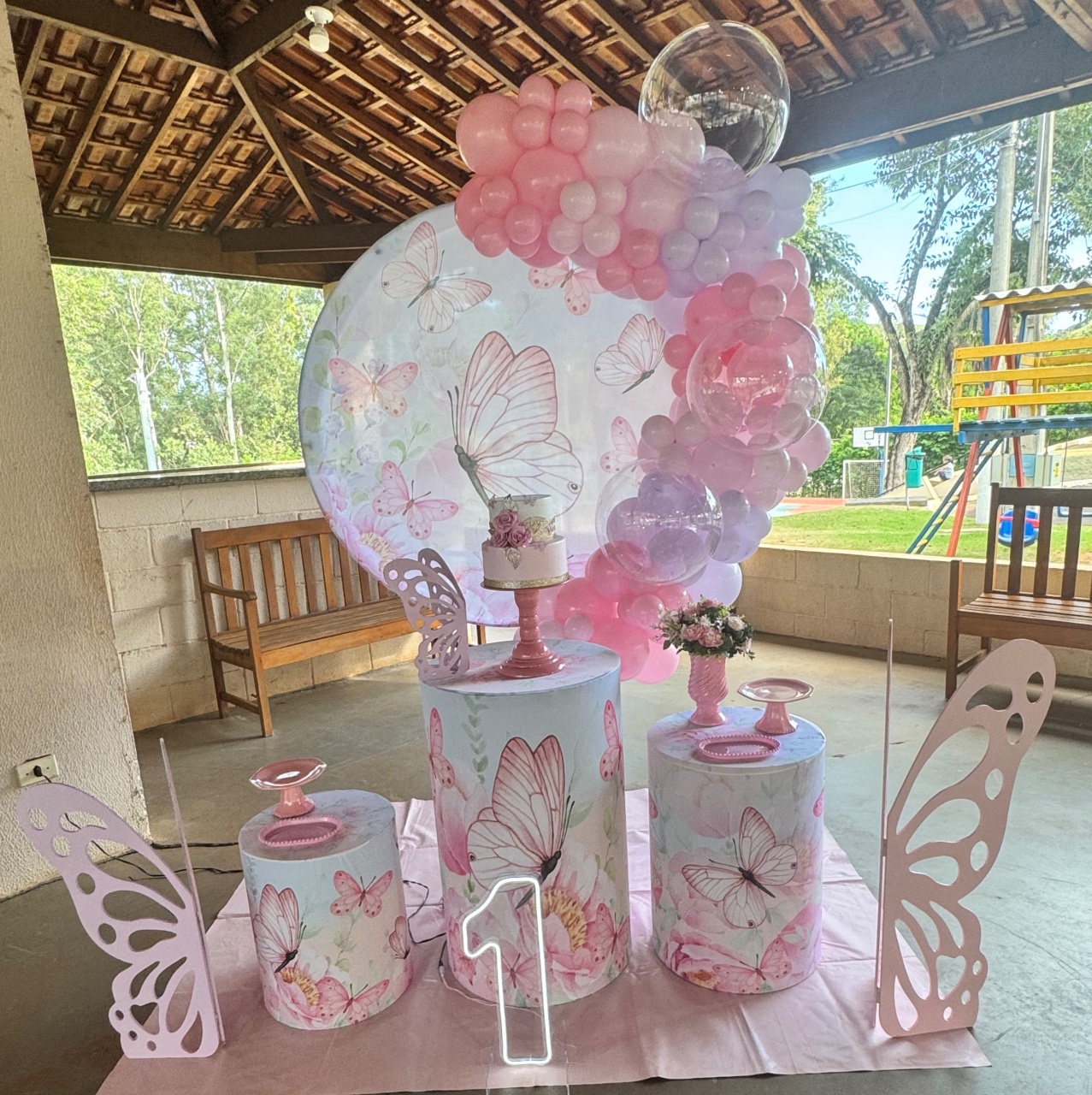 Mini Table - decoracaoencantada2024