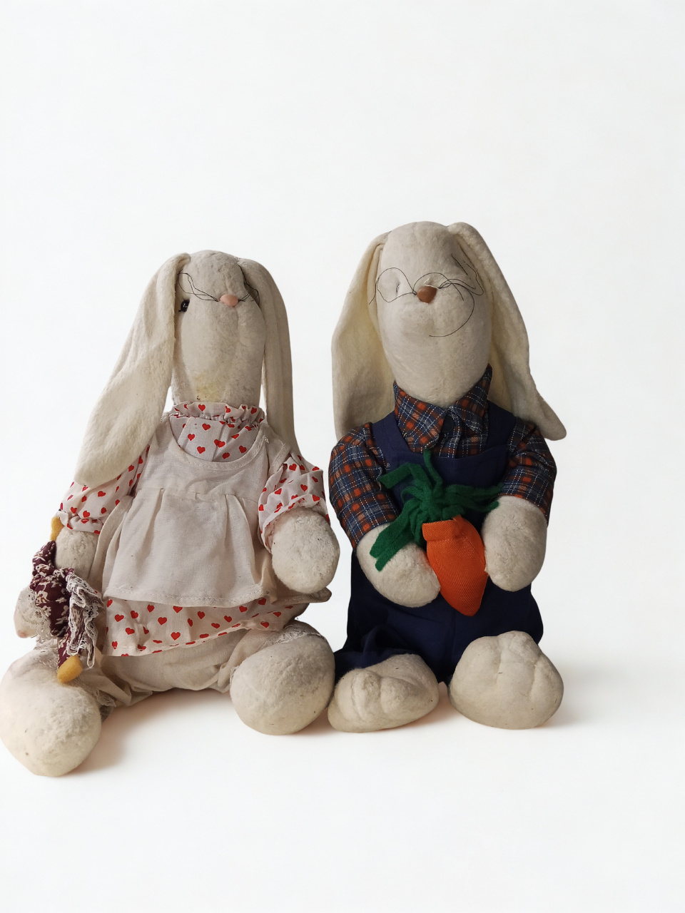 Casal Coelhos - Tania  Marques Decorações 