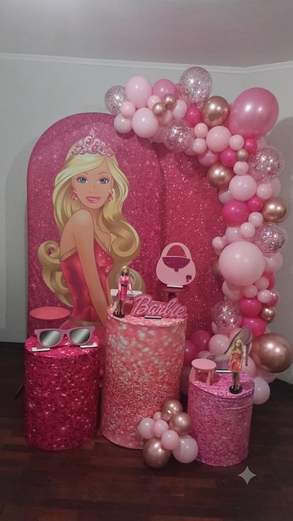 Kit Pegue E Monte Barbie 2 - Tania  Marques Decorações 
