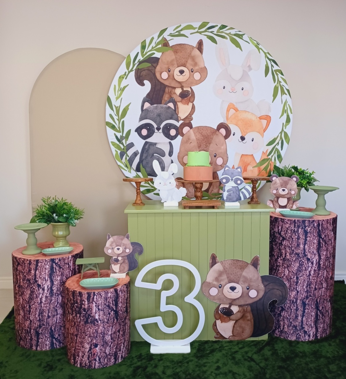 Animais Do Bosque Tronco Ouro - Decorecomcarinho
