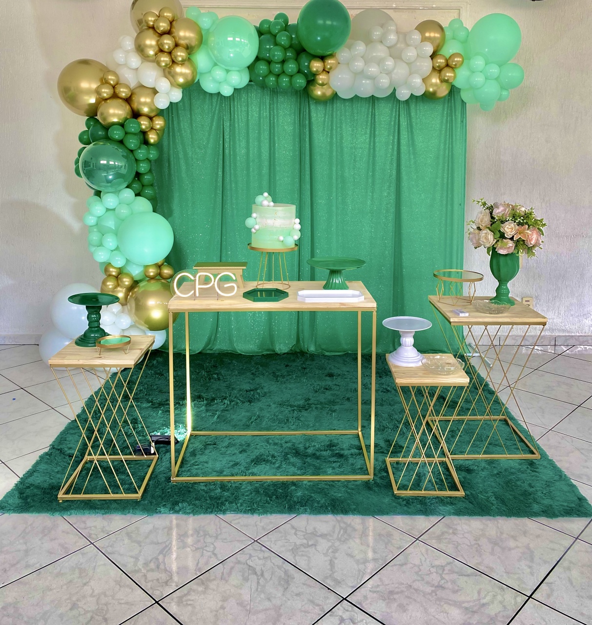 Decoração Aniversário de Empresa Corporativo  - Pique Pique Festas 