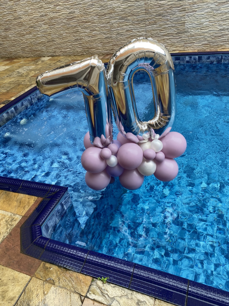 🎈 Buquê de Balão Idade – Piscina - Pique Pique Festas 