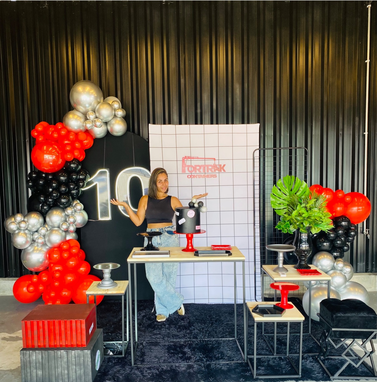 Decoração Aniversário de Empresa Corporativo - Pique Pique Festas 
