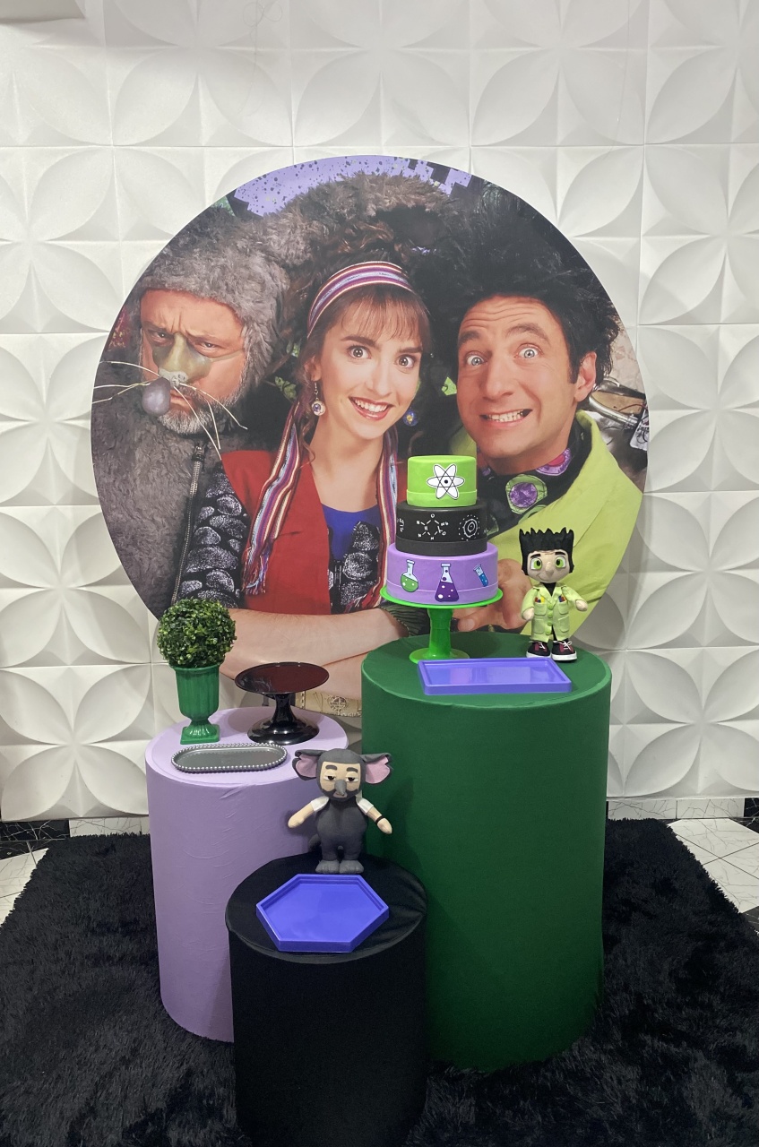 Kit Pegue E Monte Mundo de Beakman - Pique Pique Festas 