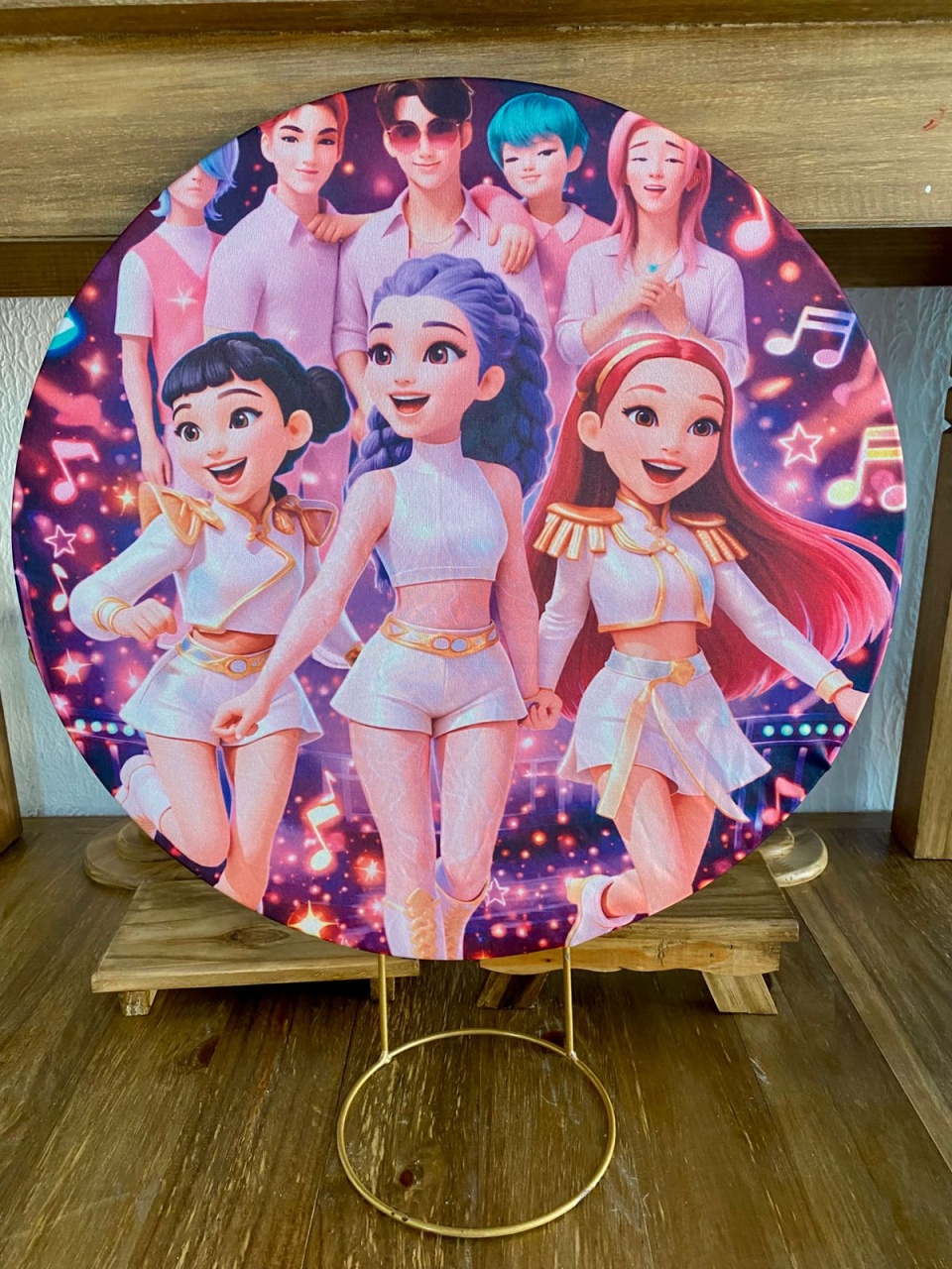 Capa de Painel Guerreiras Do Kpop 50X50  - Lidi Festas e Decorações 
